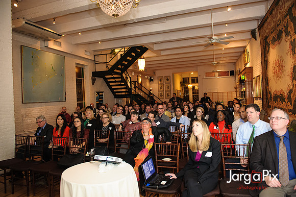 Temple_NYC_Alumni_Alger_House_2012-076