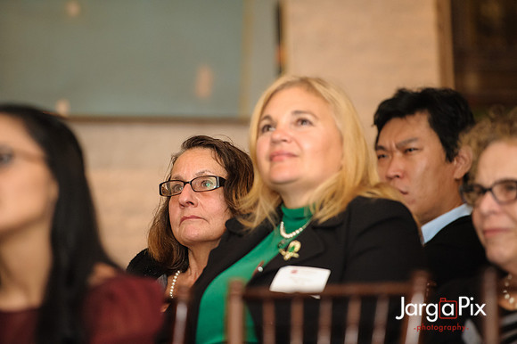 Temple_NYC_Alumni_Alger_House_2012-093