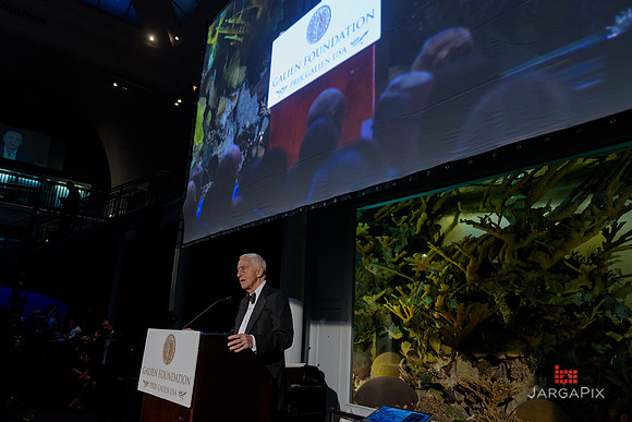The_Galien_Foundation_Awards_2015_AMONH-220