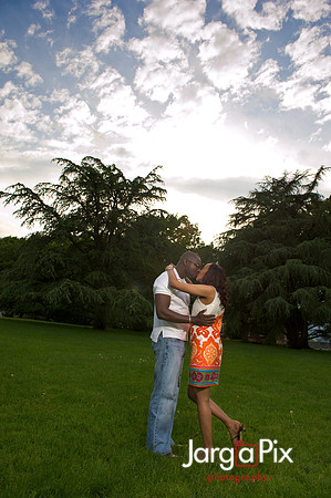 Huda_Patrick_Engagment_Session-143