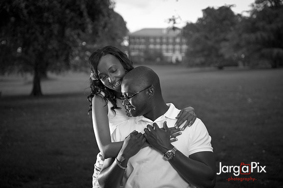 Huda_Patrick_Engagment_Session-058