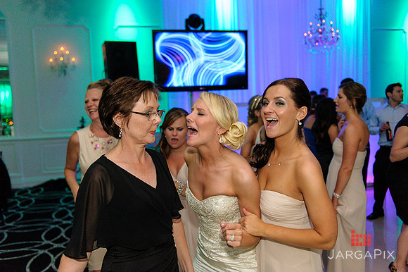 NJ Wedding at Gramercy Room & Deep Cut Gardens