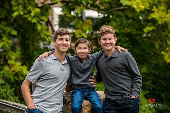 Campos_Family_Session-047