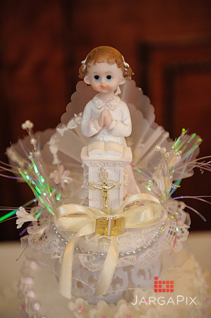 SofiaMaria_Gallo_Communion-070