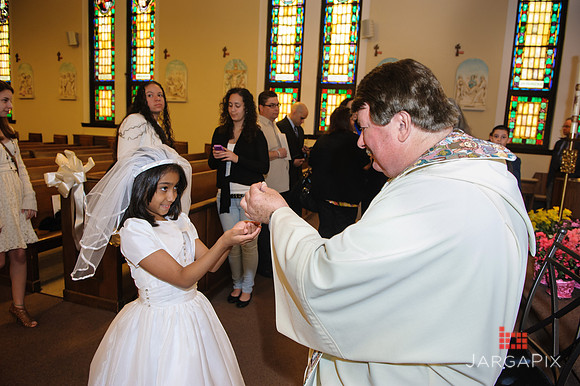 SofiaMaria_Gallo_Communion-001