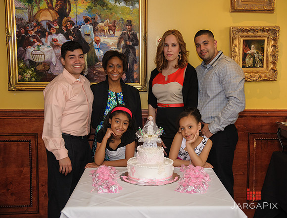 SofiaMaria_Gallo_Communion-073