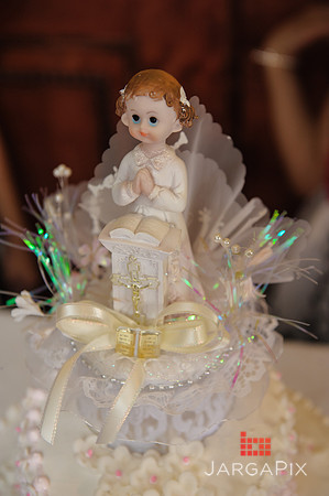 SofiaMaria_Gallo_Communion-061