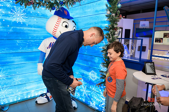 Soho_Citi_USQ_Giving_Tuesday_2019_Brandon_Nimmo-158