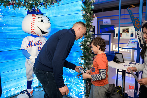 Soho_Citi_USQ_Giving_Tuesday_2019_Brandon_Nimmo-159
