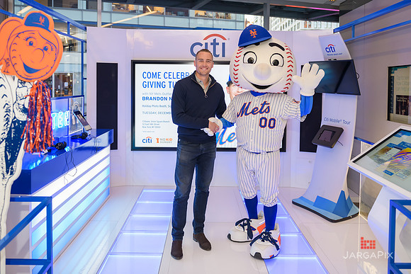 Soho_Citi_USQ_Giving_Tuesday_2019_Brandon_Nimmo-068