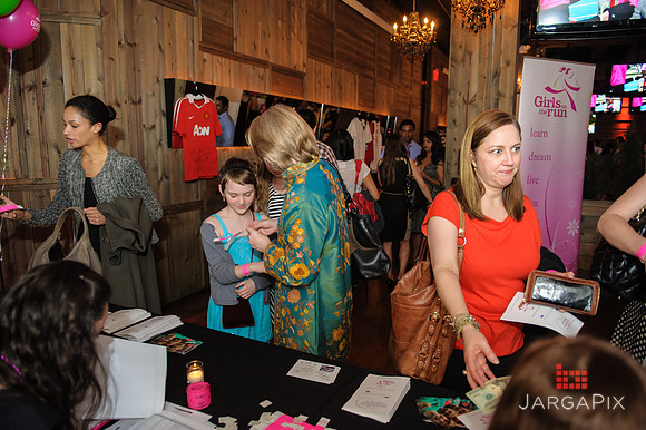 Girls_On_The_Run_Ainsworth_NYC_2013-015