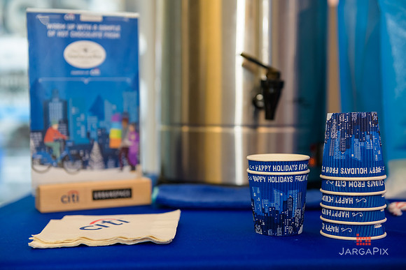 Soho_Citi_USQ_Gift Wrapping_2019_Activation-014