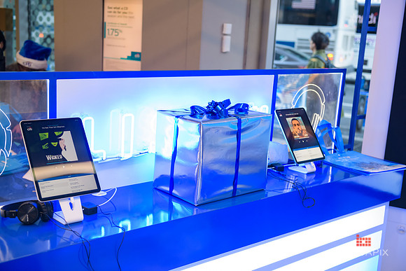 Soho_Citi_USQ_Gift Wrapping_2019_Activation-006