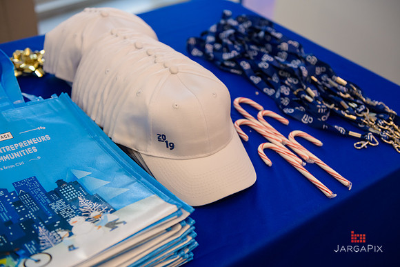Soho_Citi_USQ_Gift Wrapping_2019_Activation-013