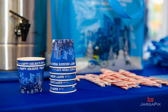 Soho_Citi_USQ_Gift Wrapping_2019_Activation-015