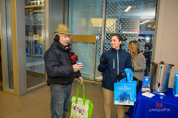 Soho_Citi_USQ_Gift Wrapping_2019_Activation-093