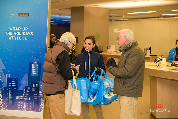 Soho_Citi_USQ_Gift Wrapping_2019_Activation-081