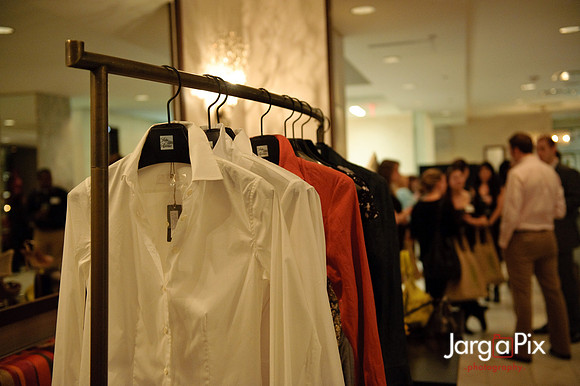 Temple_Saks5thAve-013