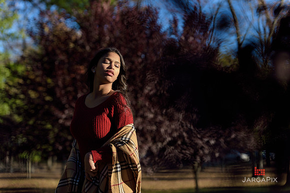 Destenie_Sweet_16_Portraits-019