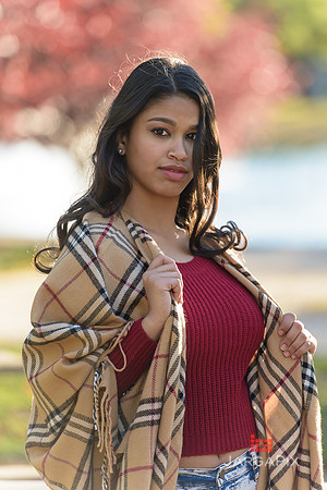 Destenie_Sweet_16_Portraits-010