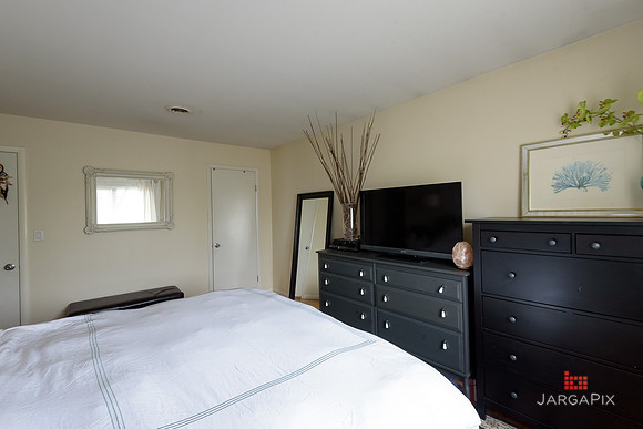 Mike_Vicchio_real_Estate_Listing_389_jersey_ave_fairview-036