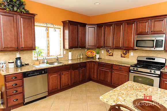Michael_Akkus_239_Hope_Street_E.Rutherford_Listing-021