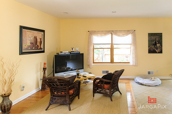 Michael_Akkus_239_Hope_Street_E.Rutherford_Listing-016