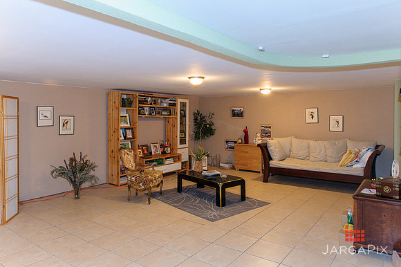 Michael_Akkus_239_Hope_Street_E.Rutherford_Listing-005