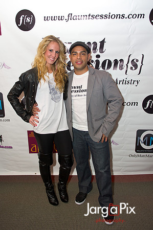 Flaunt_Seesion{s}_Chandelier_Room_2011-220