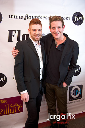 Flaunt_Seesion{s}_Chandelier_Room_2011-073