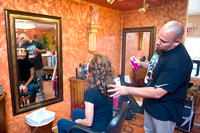 Flaunt_Seesion{s}_Chandelier_Room_2011-007