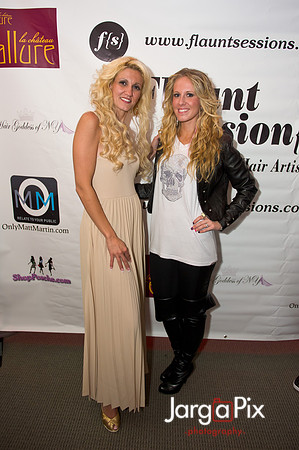 Flaunt_Seesion{s}_Chandelier_Room_2011-224