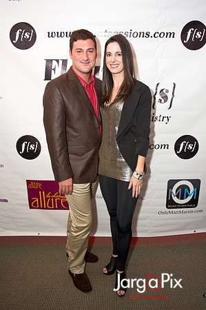 Flaunt_Seesion{s}_Chandelier_Room_2011-237