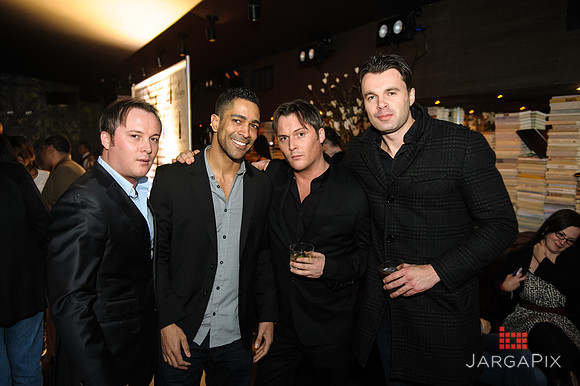 Robin_Thicke_Birthday_Remy_Martin__SoHo_Exp_2013-106