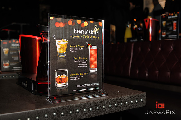 Robin_Thicke_Birthday_Remy_Martin__SoHo_Exp_2013-018