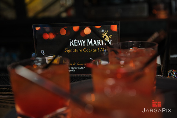 Robin_Thicke_Birthday_Remy_Martin__SoHo_Exp_2013-058