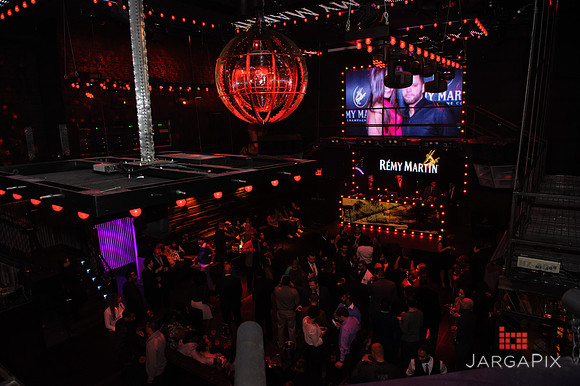 Robin_Thicke_Birthday_Remy_Martin__SoHo_Exp_2013-101