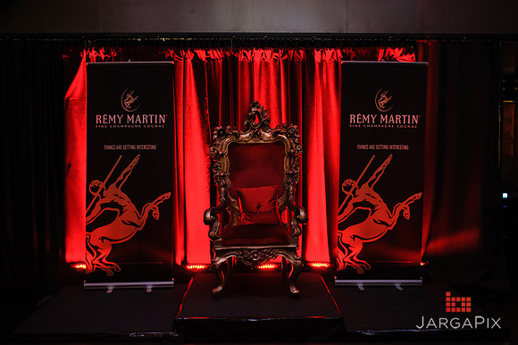 Robin_Thicke_Birthday_Remy_Martin__SoHo_Exp_2013-039