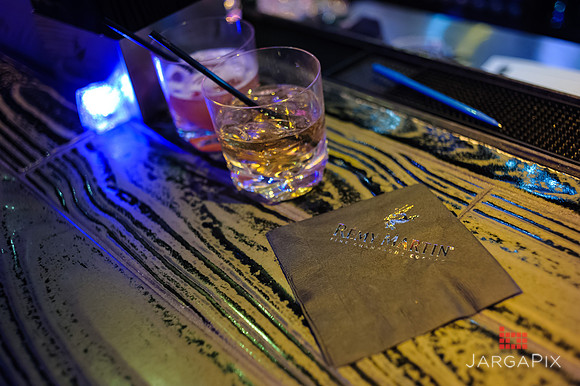 Robin_Thicke_Birthday_Remy_Martin__SoHo_Exp_2013-032