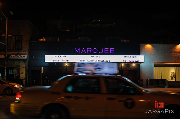 Robin_Thicke_Birthday_Remy_Martin__SoHo_Exp_2013-002