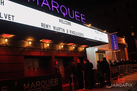 Robin_Thicke_Birthday_Remy_Martin__SoHo_Exp_2013-004