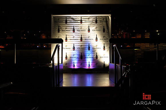 Robin_Thicke_Birthday_Remy_Martin__SoHo_Exp_2013-019