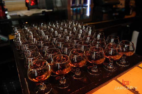 Robin_Thicke_Birthday_Remy_Martin__SoHo_Exp_2013-059