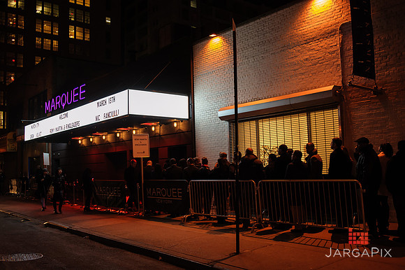 Robin_Thicke_Birthday_Remy_Martin__SoHo_Exp_2013-006