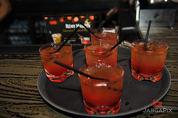 Robin_Thicke_Birthday_Remy_Martin__SoHo_Exp_2013-057