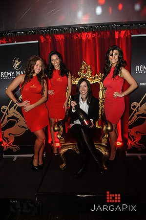 Robin_Thicke_Birthday_Remy_Martin__SoHo_Exp_2013-076