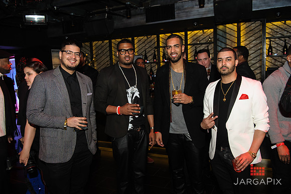Robin_Thicke_Birthday_Remy_Martin__SoHo_Exp_2013-070
