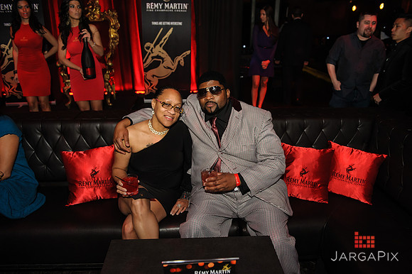Robin_Thicke_Birthday_Remy_Martin__SoHo_Exp_2013-069