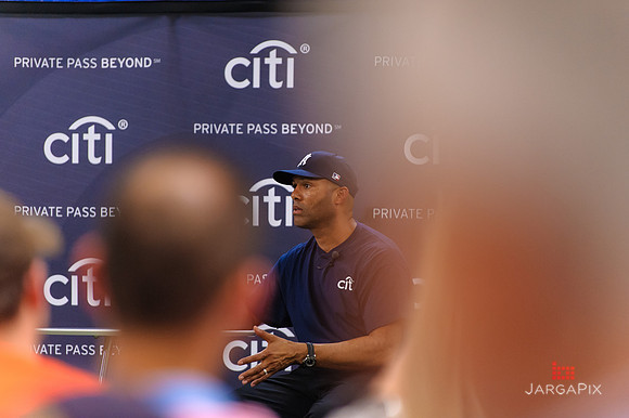 SoHo_Exp_Citi_On_Track_Sports_Mariano_Rivera-222