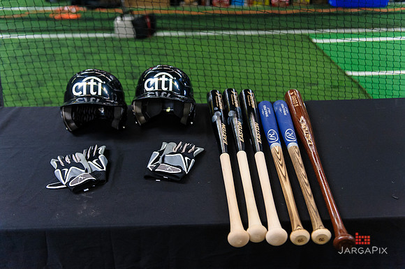 SoHo_Exp_Citi_On_Track_Sports_Mariano_Rivera-071